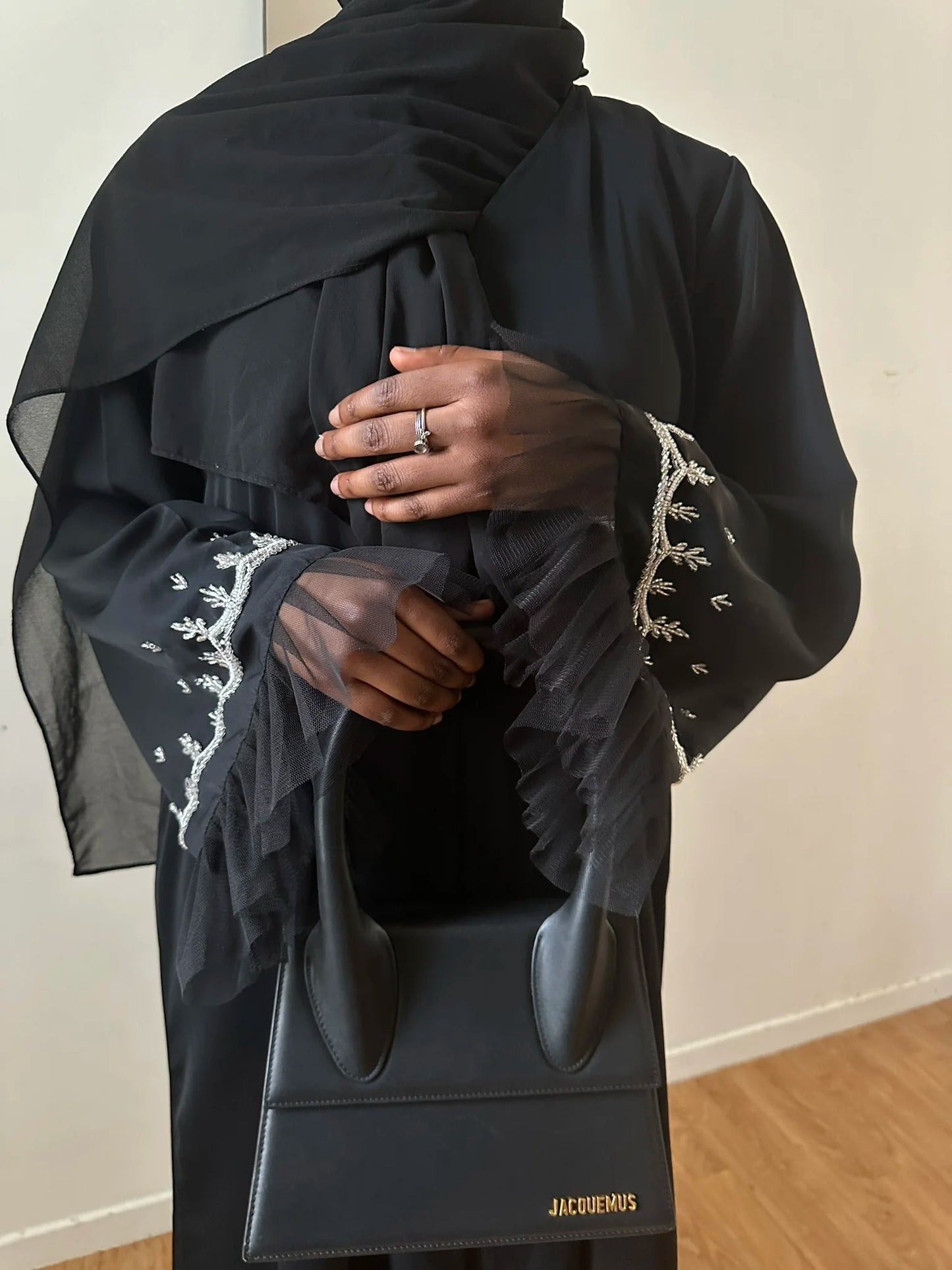 Abaya lisa